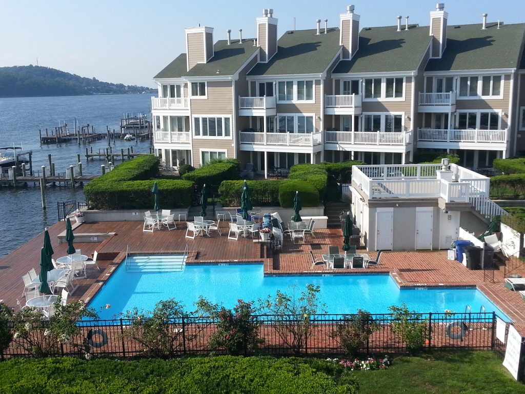 Conveniently located in the center of the complex and overlooking the Shrewsbury River is this pool.