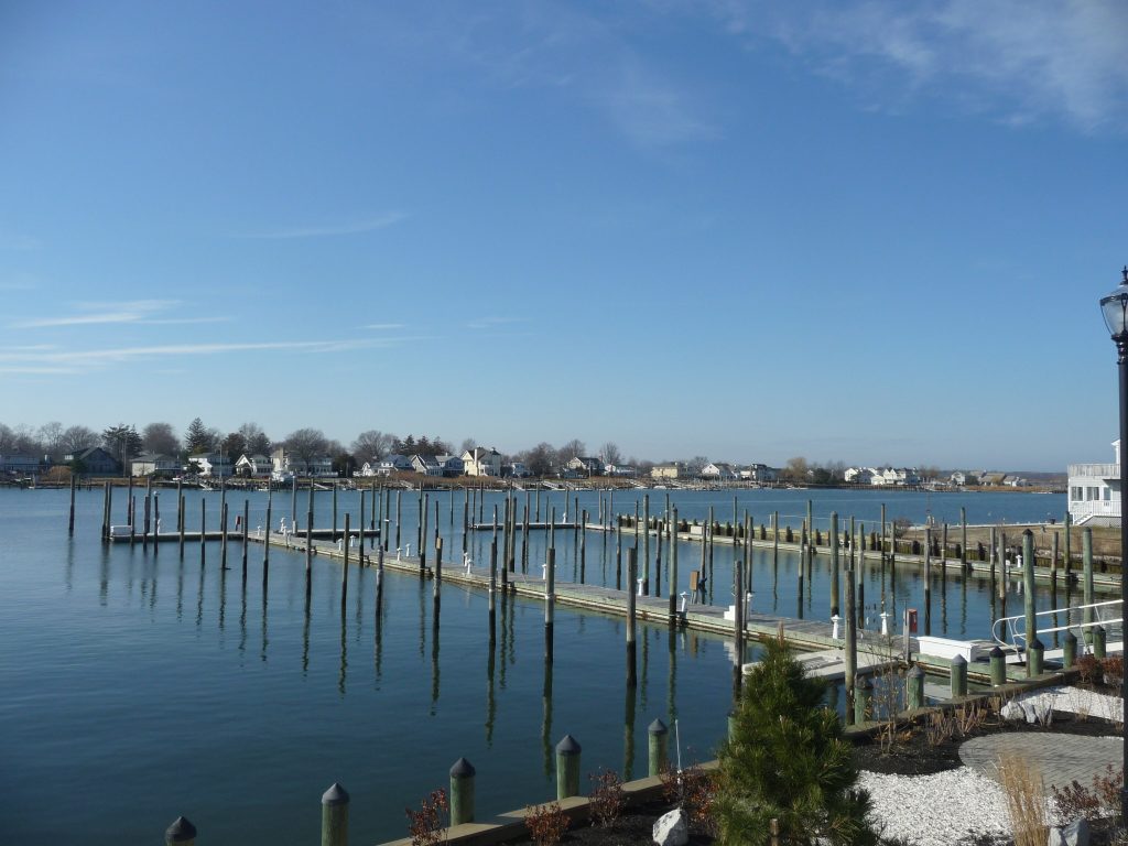 Each owner will be guaranteed a boat slip rental in Kelly's Landing Marina adjacent to Sunset Villas