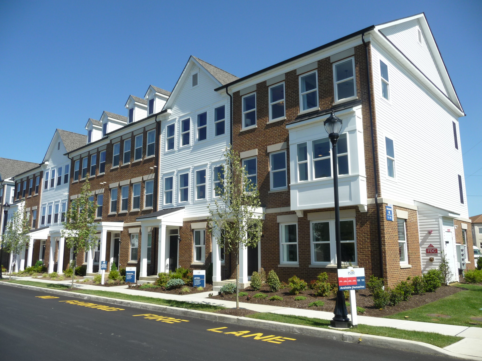 A picture of one of the buildings which houses the models at Parkers Creek in Oceanport, NJ.